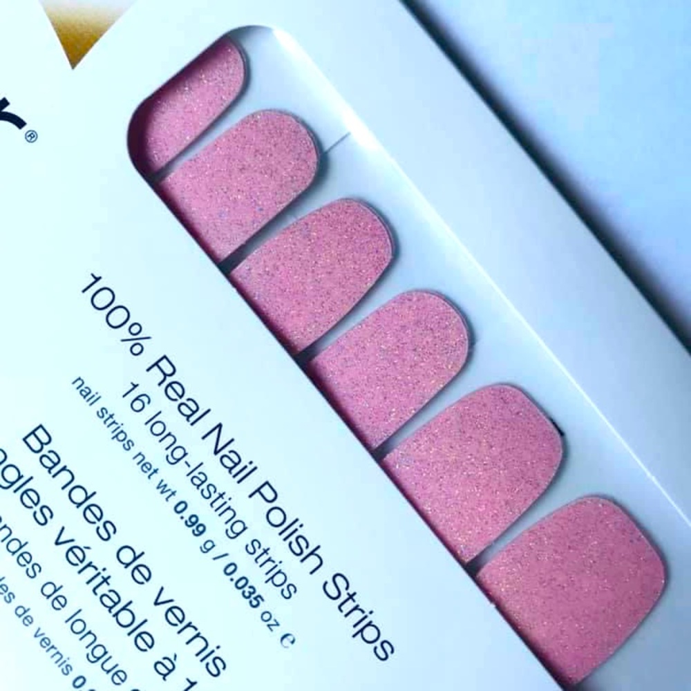 Color Street Nails, Retired set
Bundle and save on shipping per set!